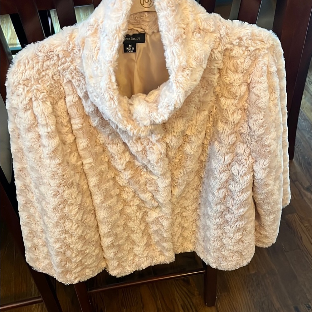 Cream Teddy Jacket with High Collar and Chevron Texture